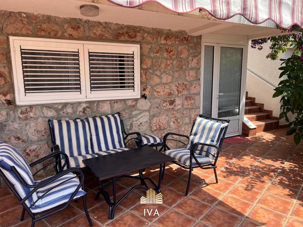 Apartmani Iva Becici Экстерьер фото